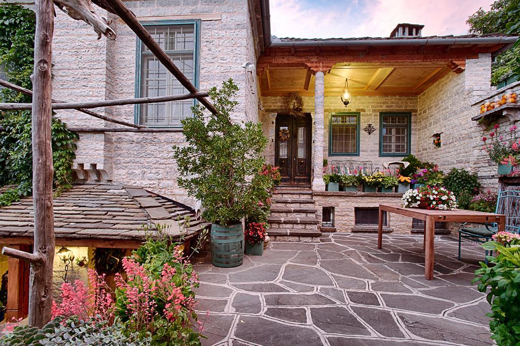 Отель Thoukididis Kapesovo Экстерьер фото